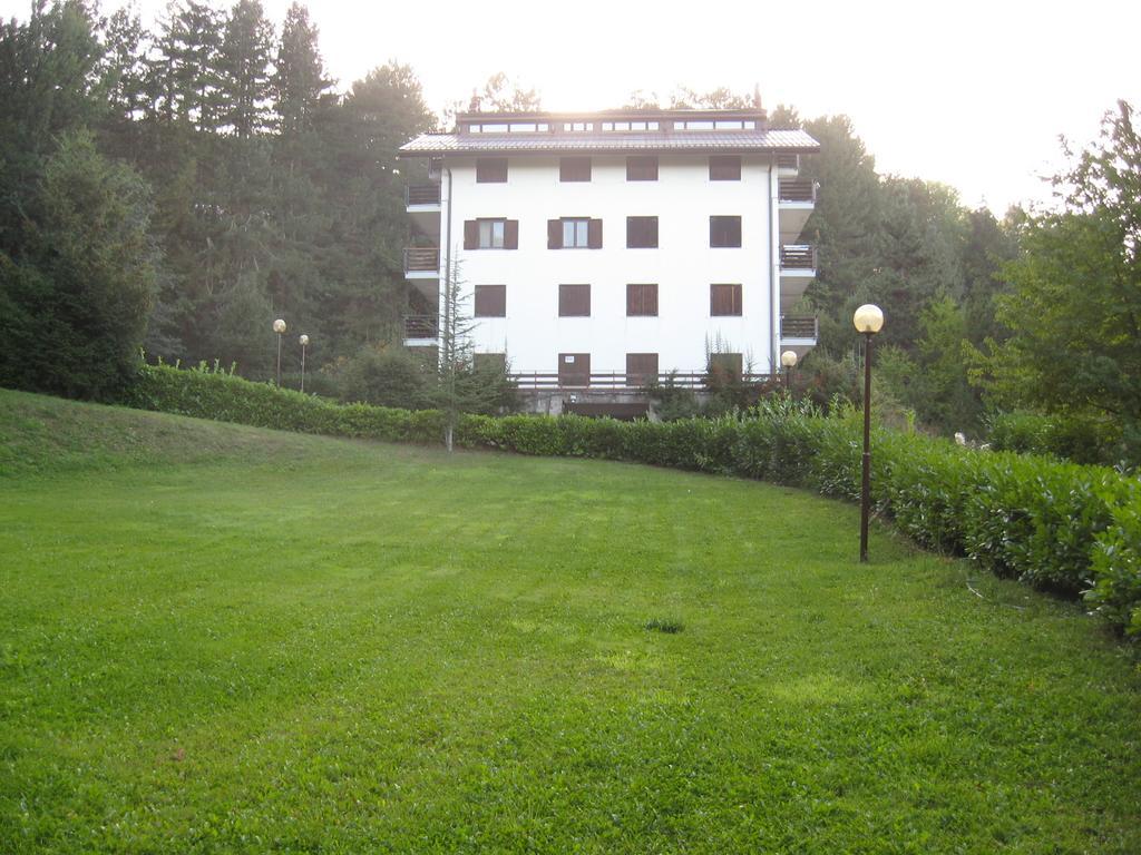Apartamento Le Tre Rose Montagna Camigliatello Silano Habitación foto
