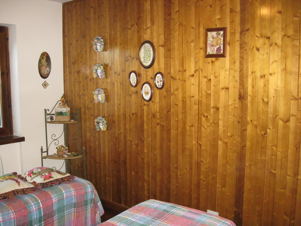 Apartamento Le Tre Rose Montagna Camigliatello Silano Habitación foto