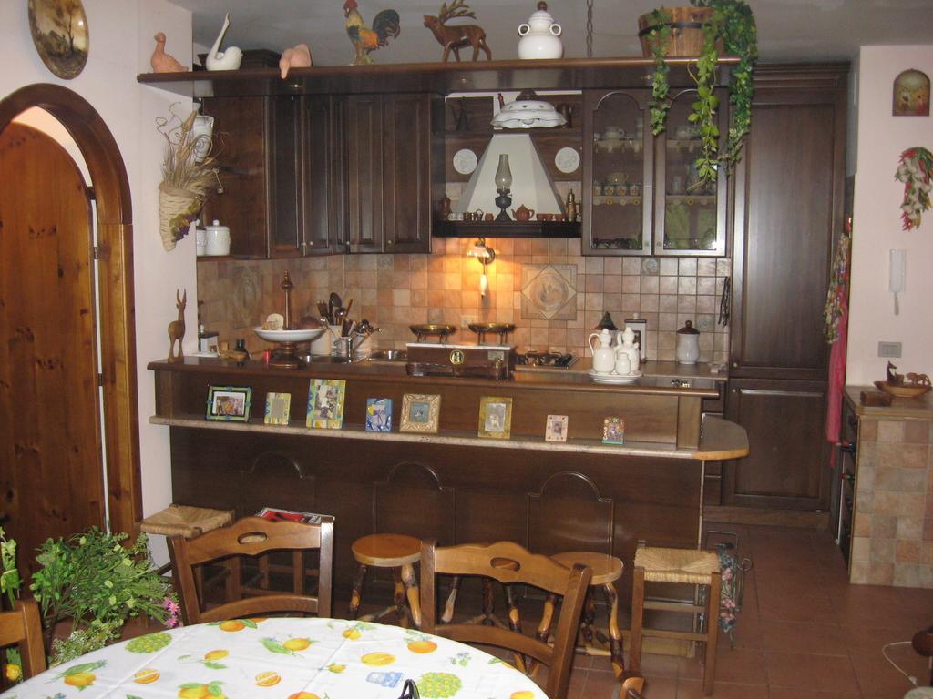 Apartamento Le Tre Rose Montagna Camigliatello Silano Habitación foto